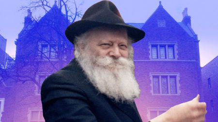 pub-The-Worlds-Most-Loved-Rabbi-Putting-Chabad-on-the-map